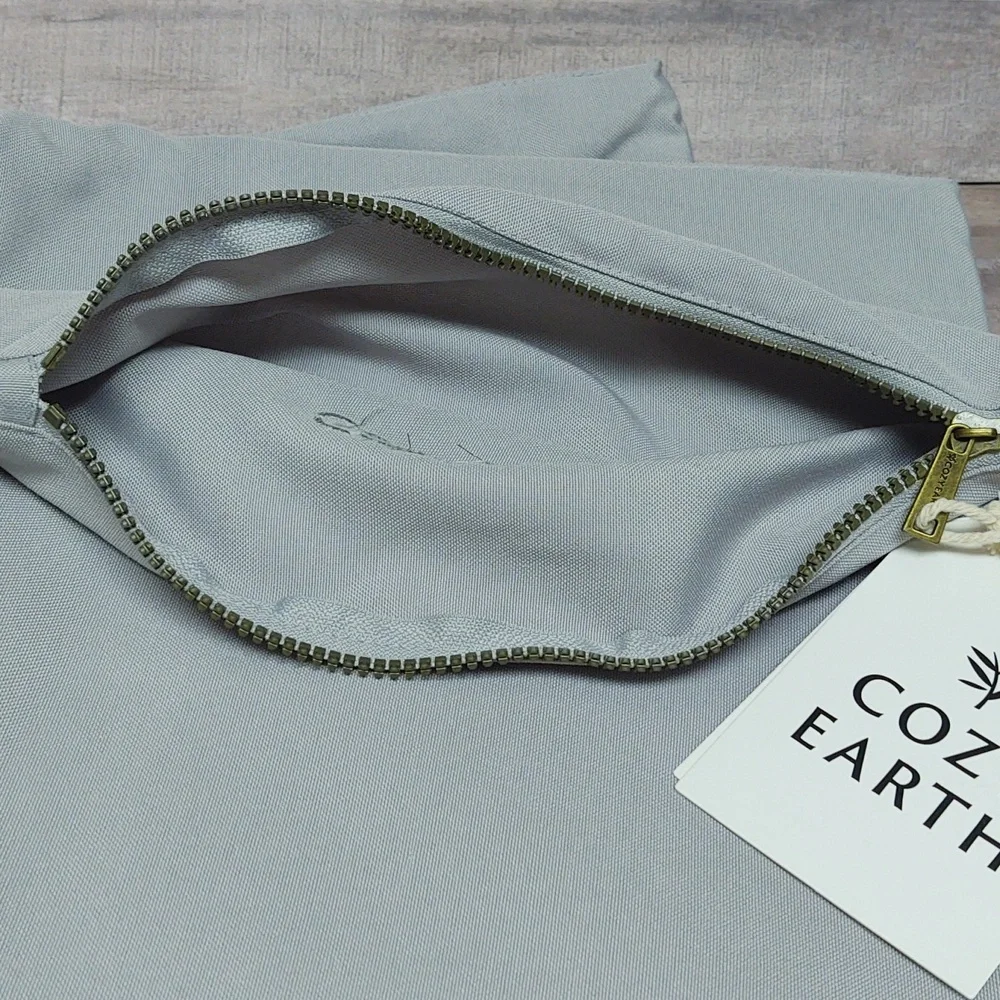 Cozy Earth~Zippered Dust Bags~Lot of *4*
